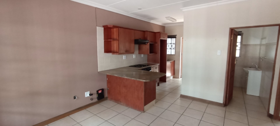 To Let 2 Bedroom Property for Rent in Die Bult North West